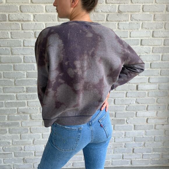 Bleach Dye Sweatshirt  Sz Large Purple Blue Sz Large - Picture 9 of 9